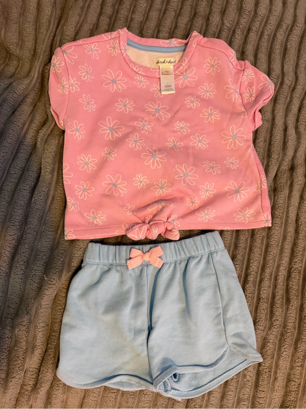 Derek Heart Pink Daisy Knot Front Top with Light Blue Shorts